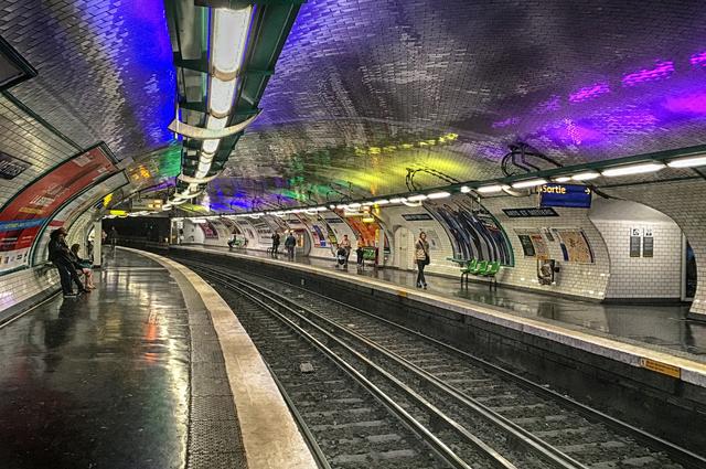 Metro in Paris Metro in Paris